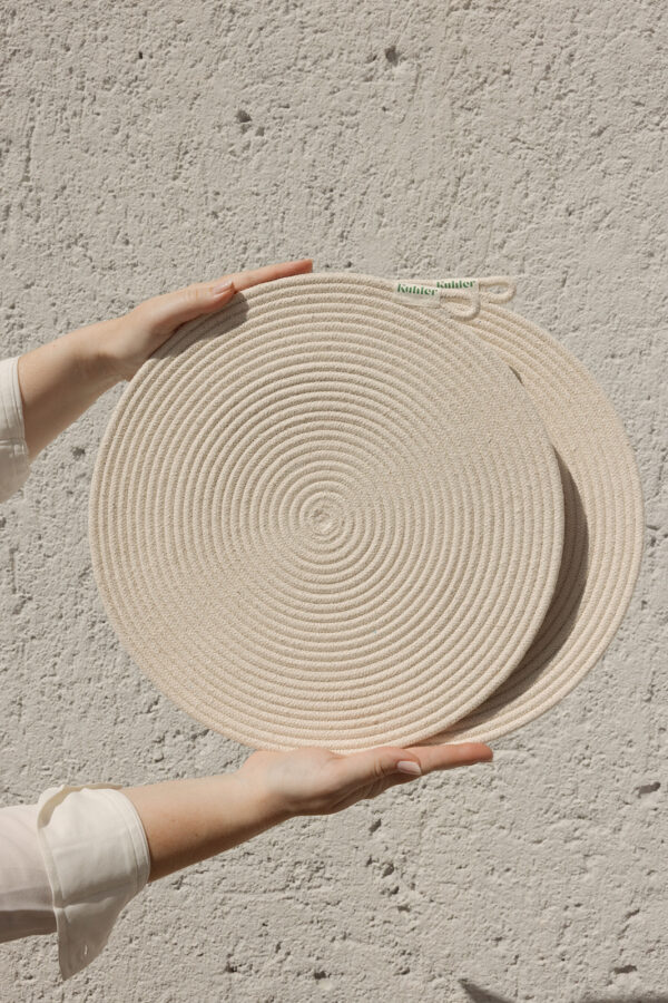 Cotton Placemat Set - Image 3